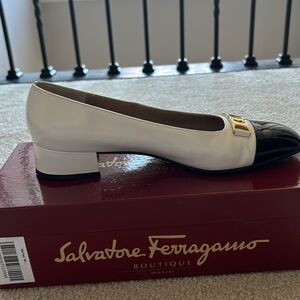 Salvatore Ferragamo Paddy Kitten Heels Size 8 1/2